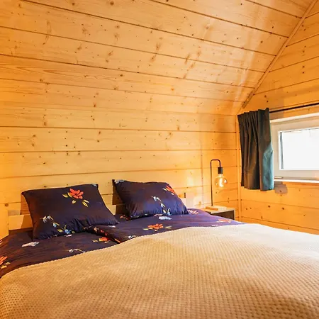 Semesterbostad Stodola Pod Pilskiem *